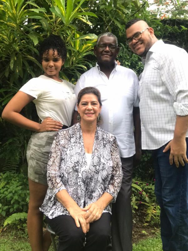 cfc_familia_pastoral_v2 Centro Familiar Cristiano Panamá - Familia Pastoral